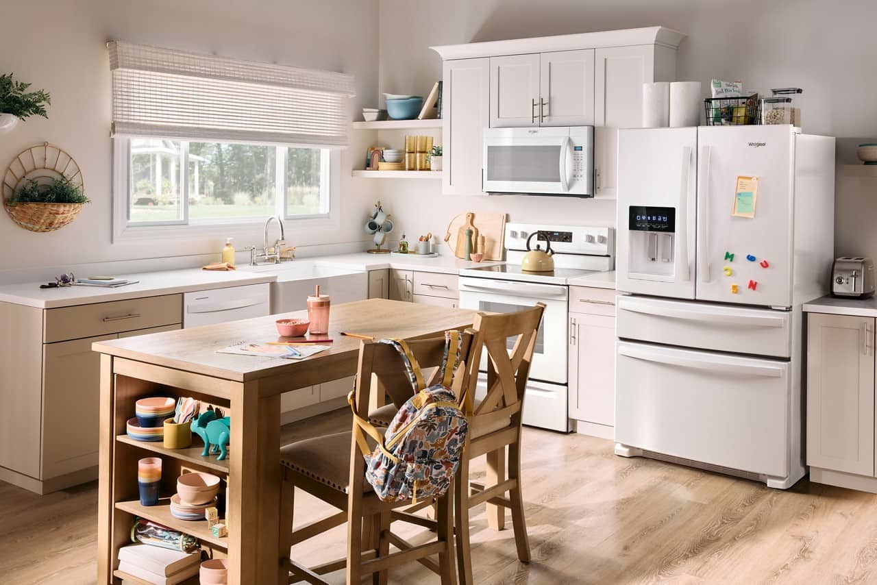 Whirlpool WRMF3636RW 24.5 Cu. Ft 36" French Door Refrigerator, White - Image 8