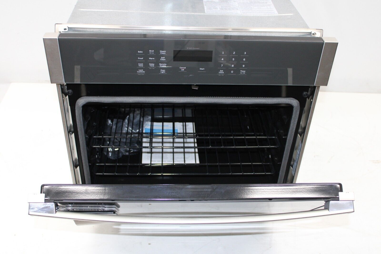 GE JTS3000SNSS 30" Built-In Smart Single Electric Wall Oven in Stainless Steel