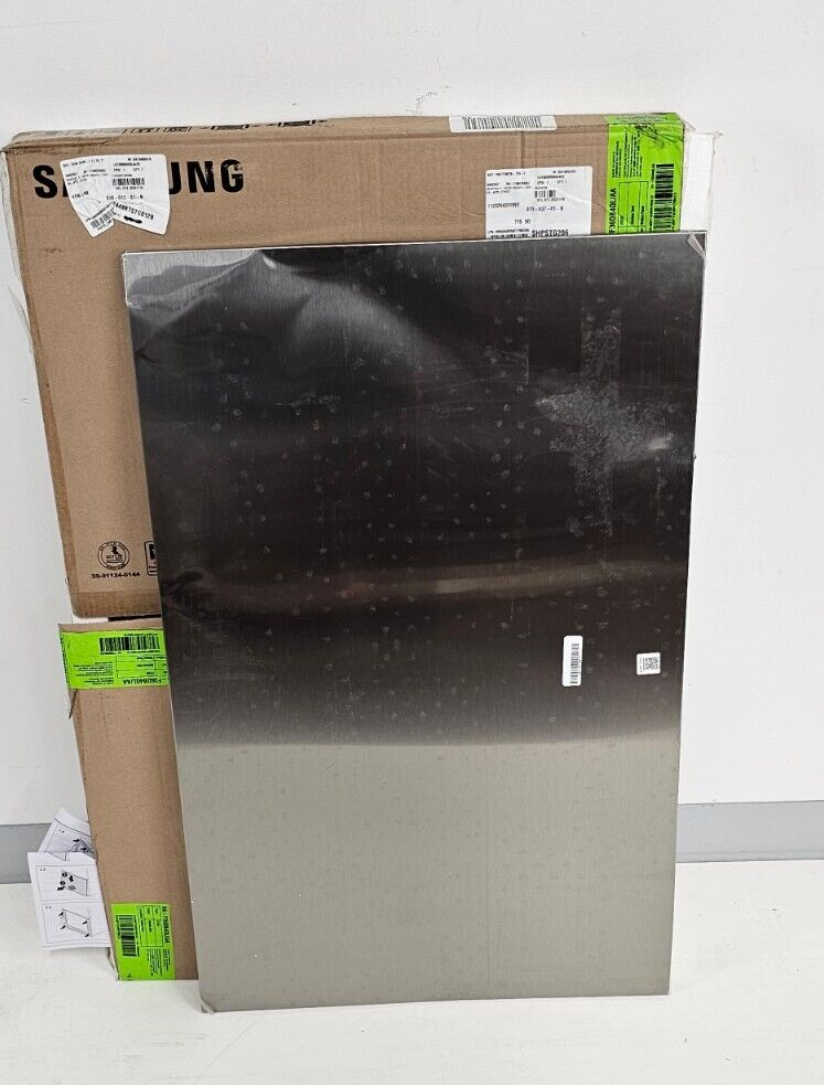 Bespoke RA-F36DB4QL/AA 4-Door French Door Refrigerator Bottom Panel in SS