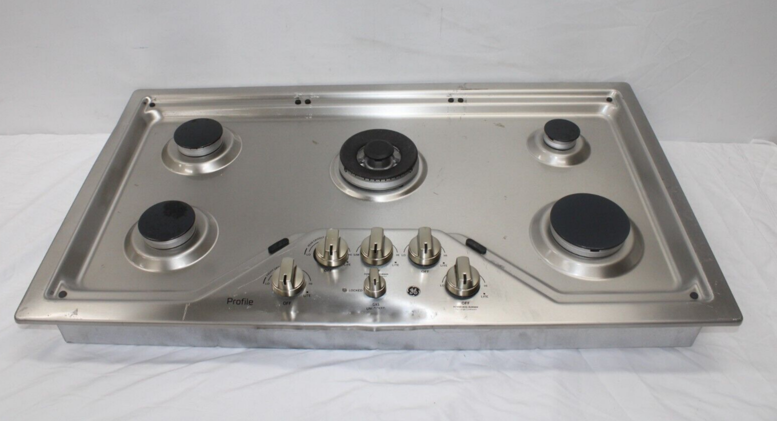 GE Profile PGP9036SLSS 36" Built-In Gas Cooktop in Stainless Steel