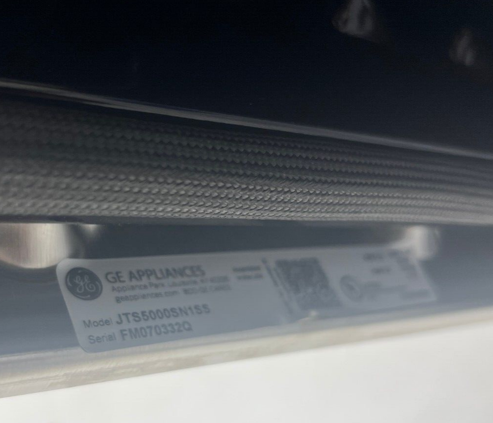 GE JTS5000SNSS 30" Smart Built-In Single Convection Wall Oven in Stainless Steel