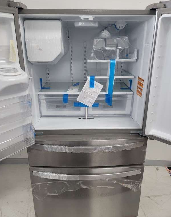 Whirlpool WRMF3636RZ 24.5 Cu. Ft 36" French Door Bottom-Freezer Refrigerator - Assessment Photo 11