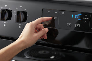 Whirlpool WFC315S0JB 4.8 cu. ft. Electric Range with Keep Warm setting, Black - Assessment Photo