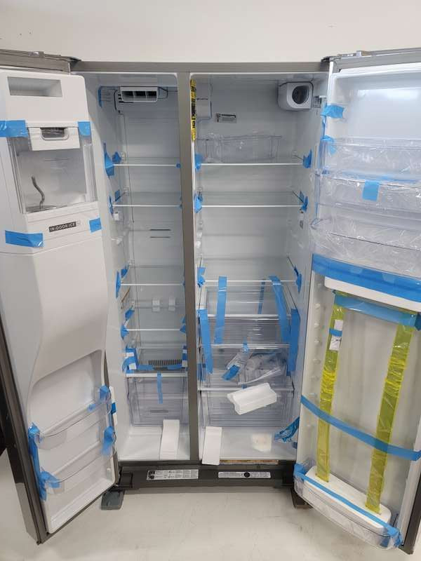 Whirlpool WRSC5536RZ 21 Cu. Ft 36" Side-by-Side Counter-Depth Refrigerator - Assessment Photo 9