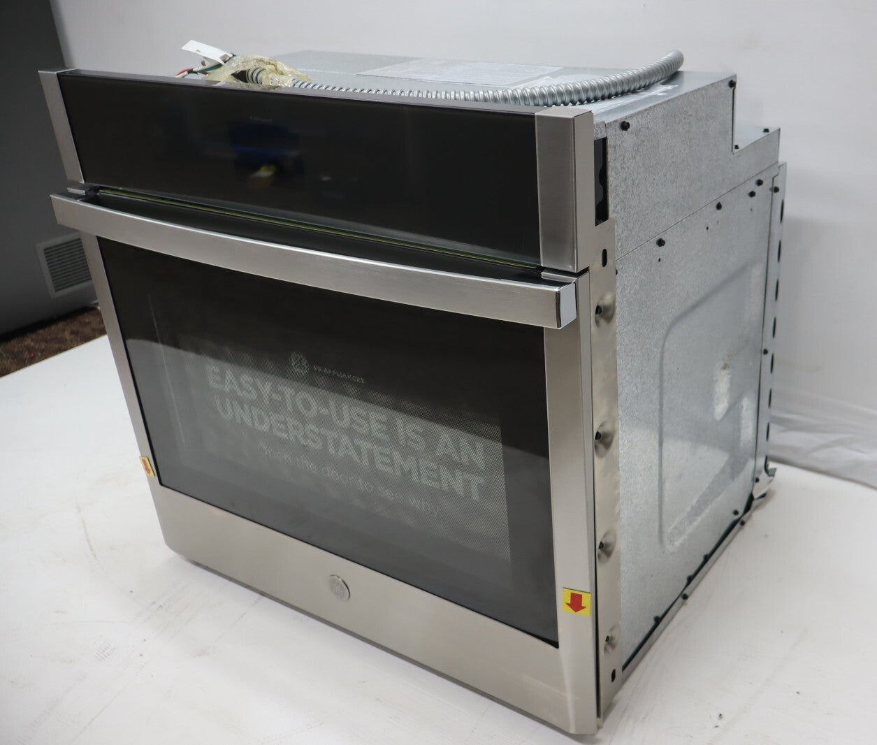 GE JTS5000SNSS 30" Smart Built-In Single Convection Wall Oven in Stainless Steel