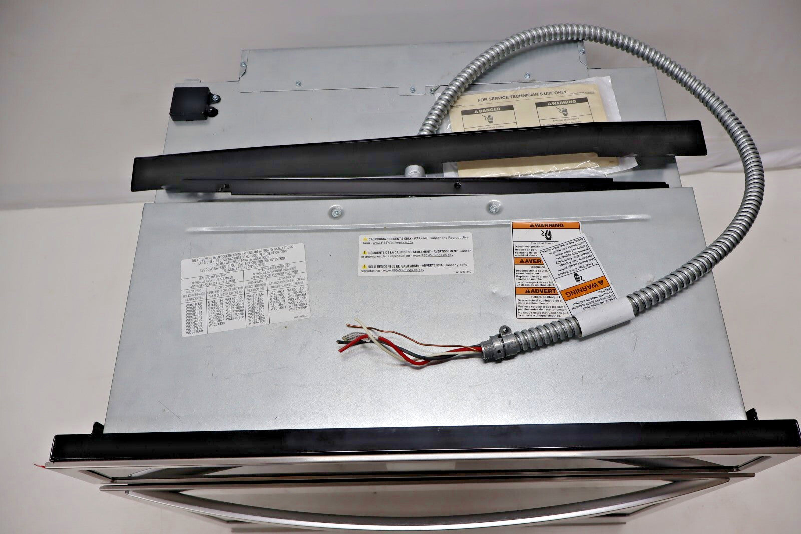 Whirlpool WOS51EC0HS 30" 5 Cu. Ft. Built-In Electric Single Wall Oven Stainless