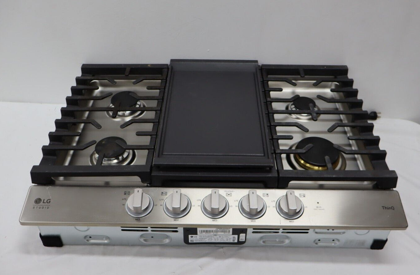 LG - STUDIO CBGS3028S 30-in Smart Built-In Gas Cooktop w/ 5 Burners & Ultra Heat