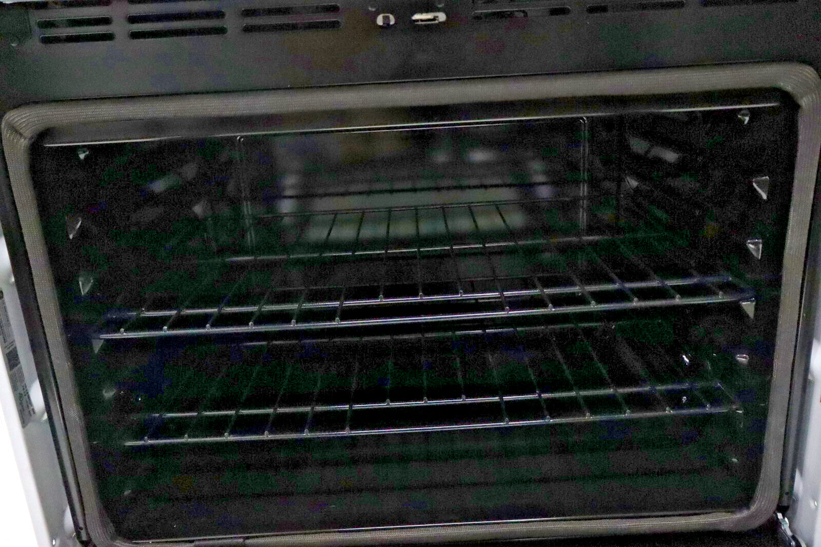 GE JTS3000DNWW - 30" Smart Built-In Single Electric Self-Clean Wall Oven - White