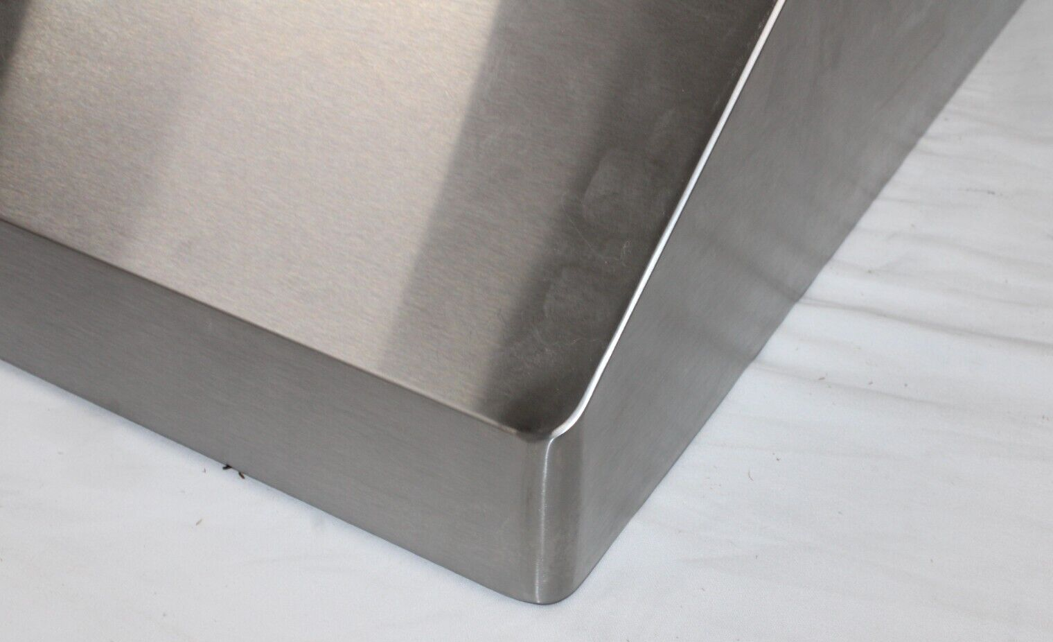 Zephyr Gust AK7100BS-BF 30" 400 CFM Under Cabinet Range Hood, Convertible in SS