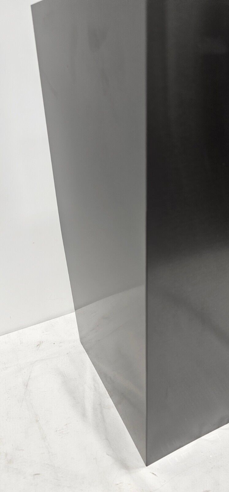 Zephyr Anzio 30" 600 CFM Wall Mount Range Hood w/ LED light Black SS ZAN-E30CBS