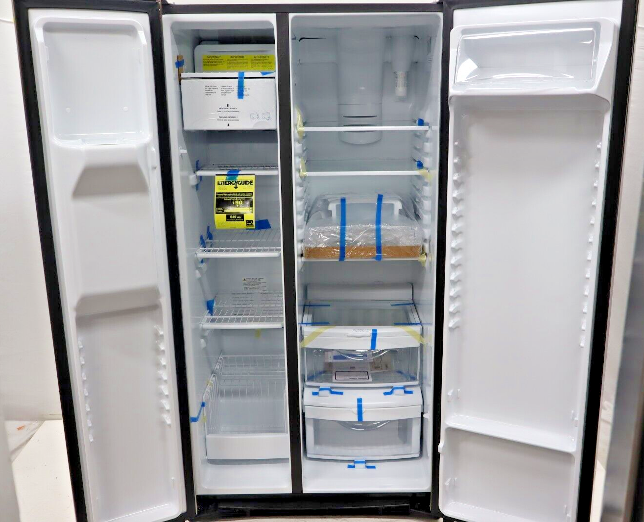 GE GSE25GYPFS 25.3 Cu. Ft. Side-by-Side Refrigerator w/ Ice & Water Dispenser SS