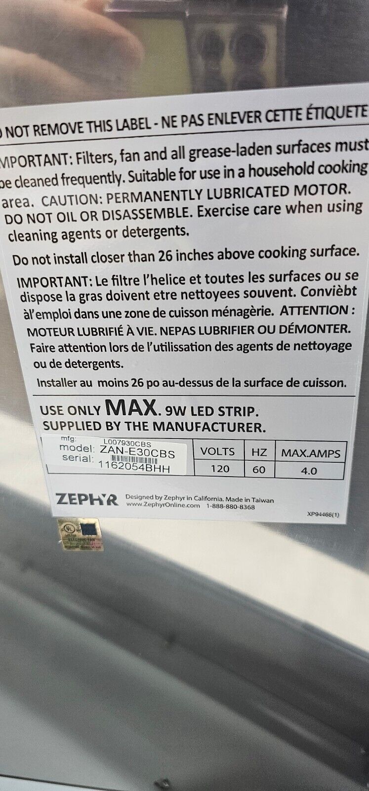 Zephyr Anzio 30" 600 CFM Wall Mount Range Hood w/ LED light Black SS ZAN-E30CBS