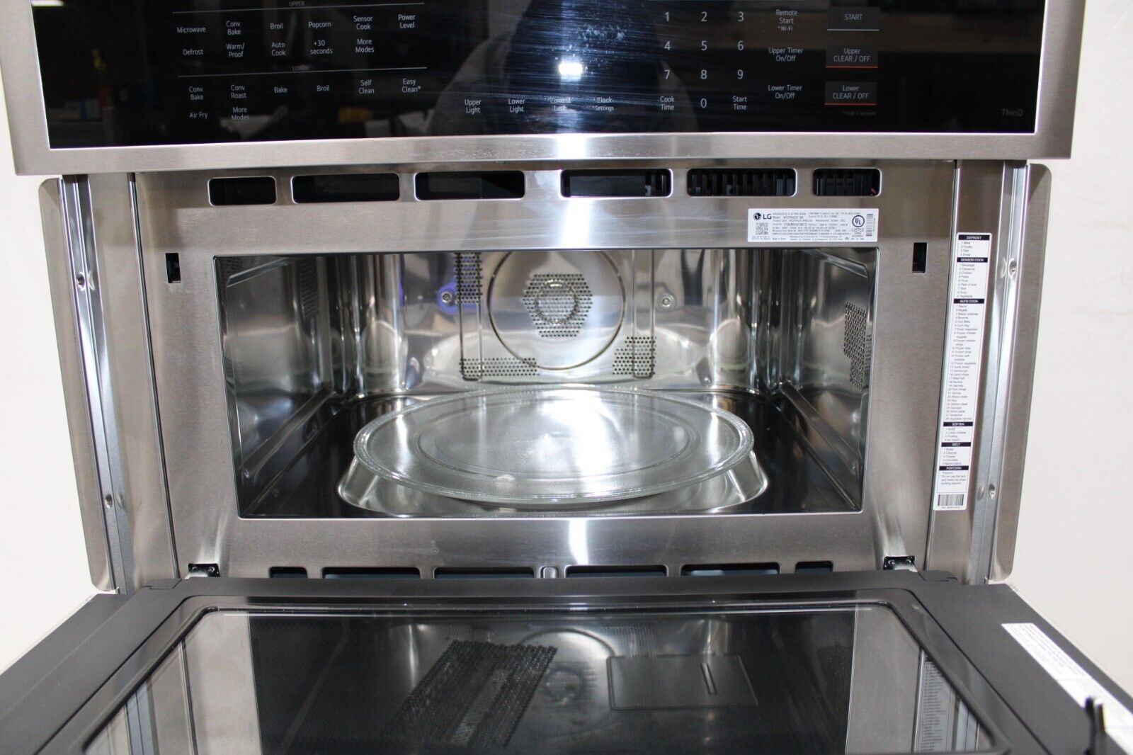 LG WCEP6423F - 30" Smart Built-In Electric Convection Wall Oven w/ Microwave