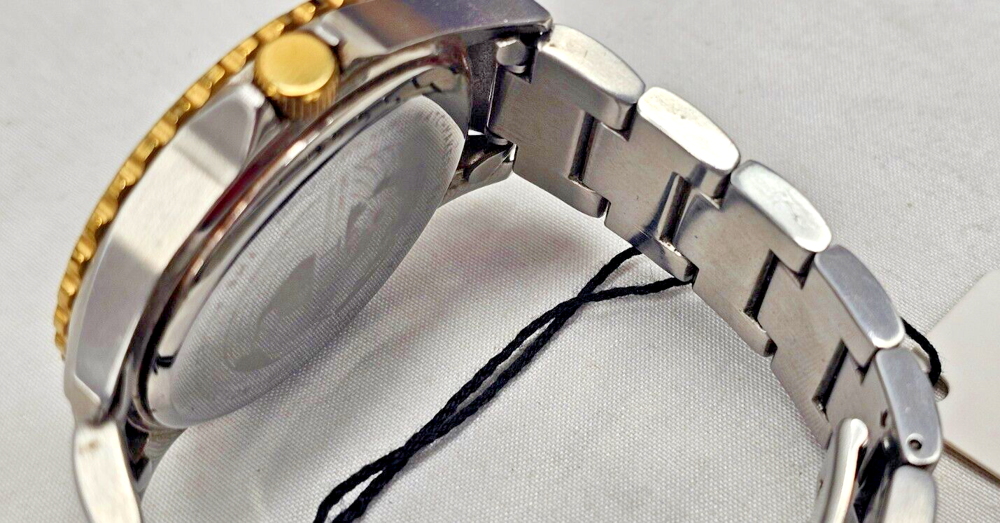 Timex TW2U55500 Men's VQ Navi Harbour Two-Toned SS Watch w/ Black Dial