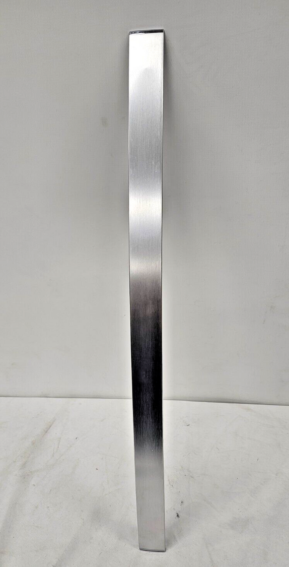 Genuine Whirlpool Wall Oven OEM Door Handle for WOC54EC0HS W11110499