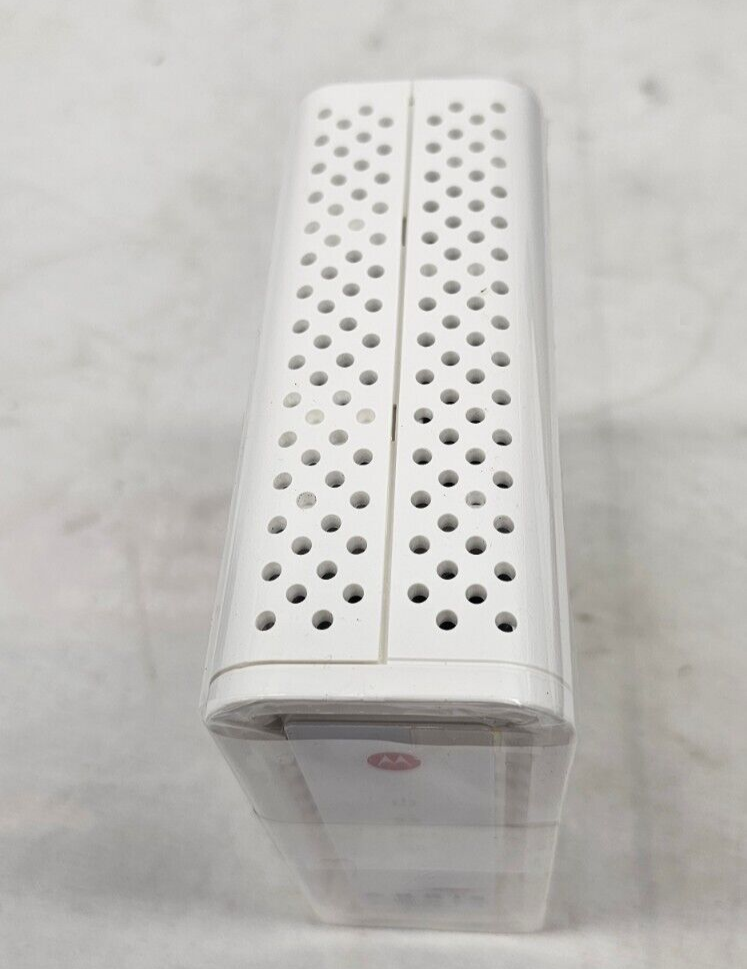 MOTOROLA ARRIS Surfboard SB6183 Cable Modem 16x4 Channels DOCSIS 3.0 - White