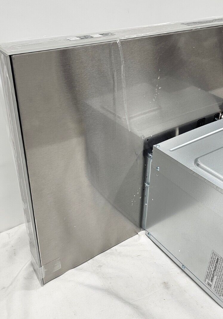 Samsung Bespoke 36" 630 CFM Smart Wall Mount Range Hood NK36CB700WCG/AA Gray