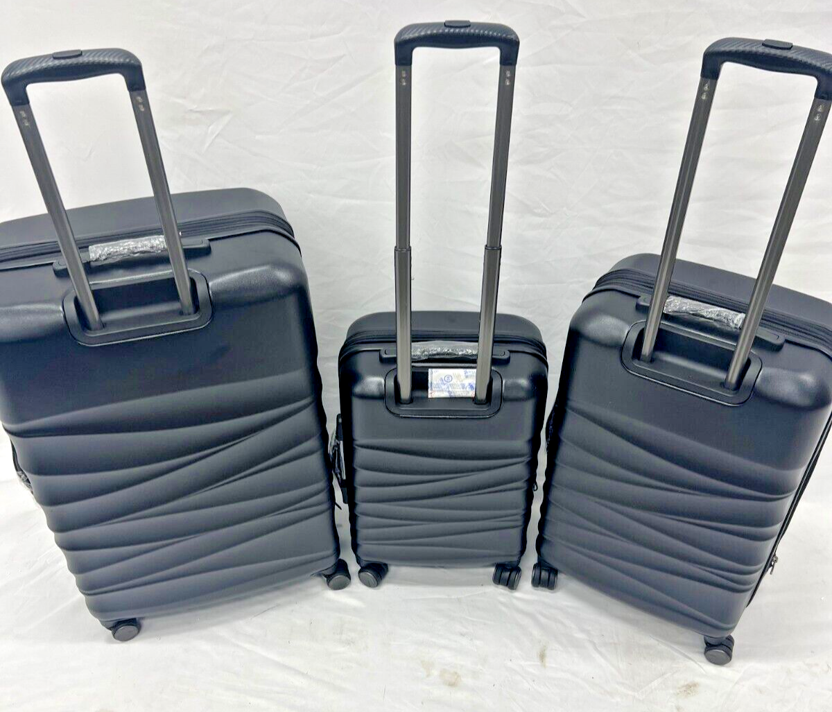 American Tourister Tranquil Hardside 3-Piece 28" 24" 20" Luggage Set in Black