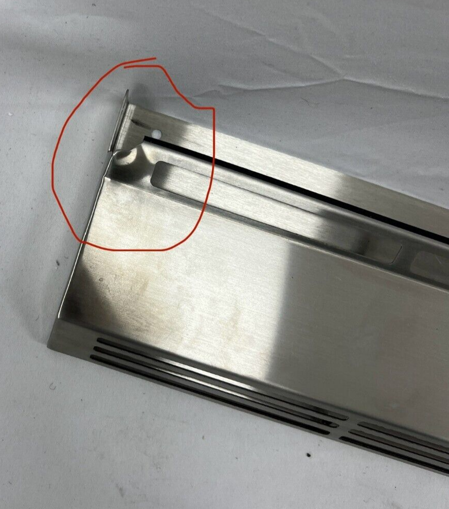 Bosch HGZBS301 4" Low Back for Bosch HGI804UC & HDI8054U Slide-In Ranges in SS