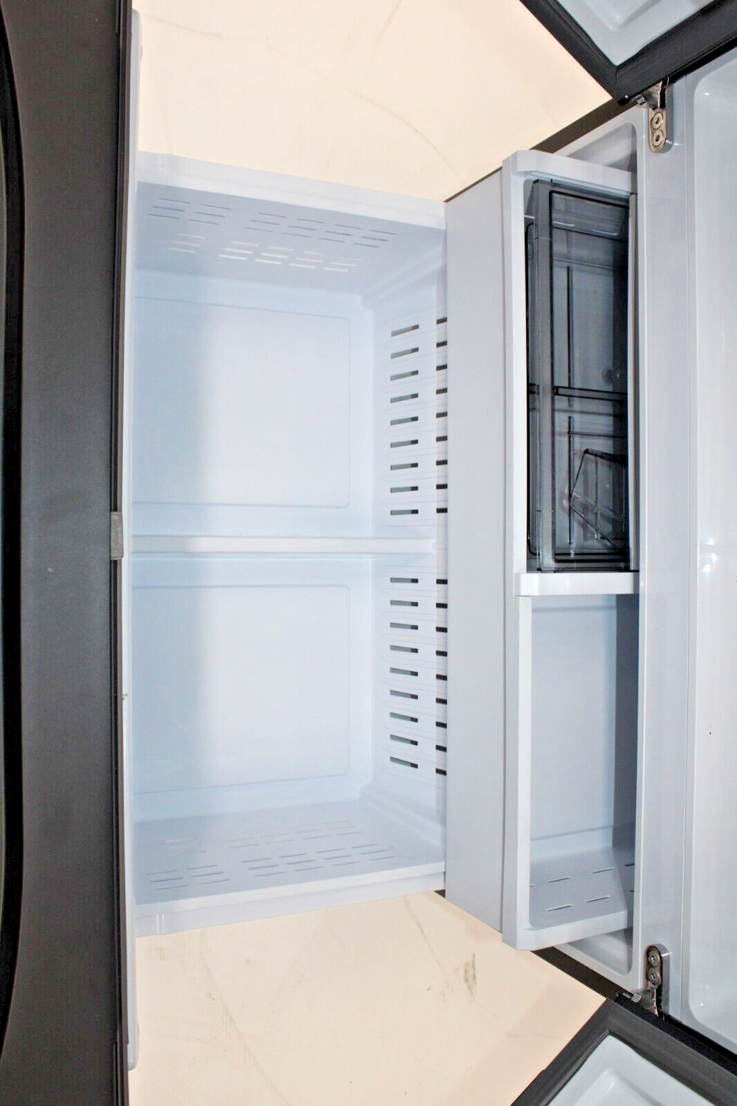 Samsung - BESPOKE 30 cu. ft. 3-Door French Door Smart Refrigerator