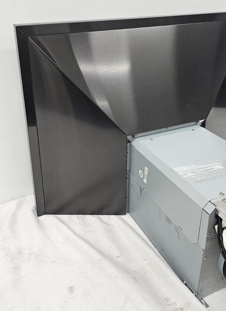 Zephyr Anzio 30" 600 CFM Wall Mount Range Hood w/ LED light Black SS ZAN-E30CBS