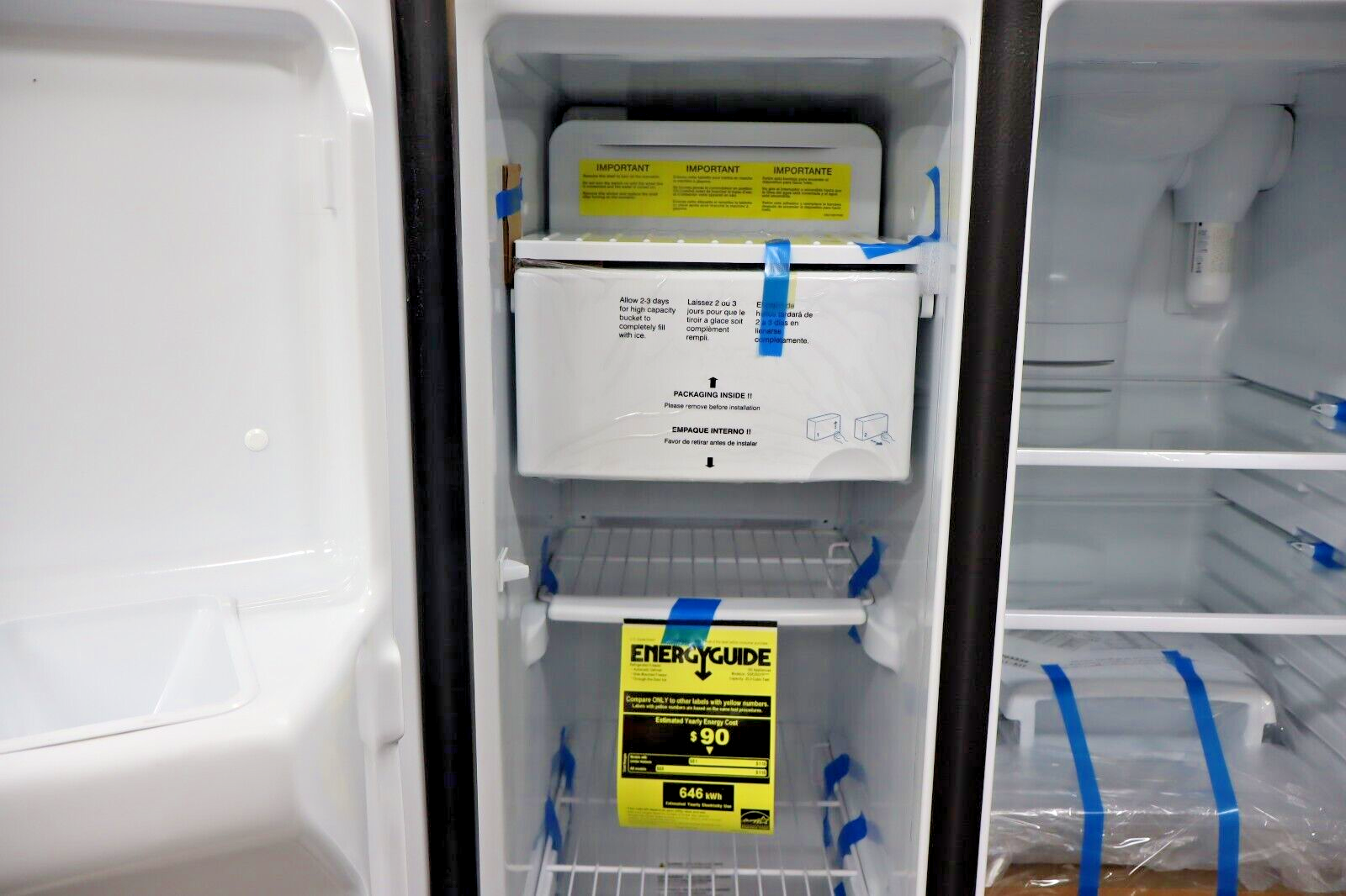 GE GSE25GYPFS 25.3 Cu. Ft. Side-by-Side Refrigerator w/ Ice & Water Dispenser SS