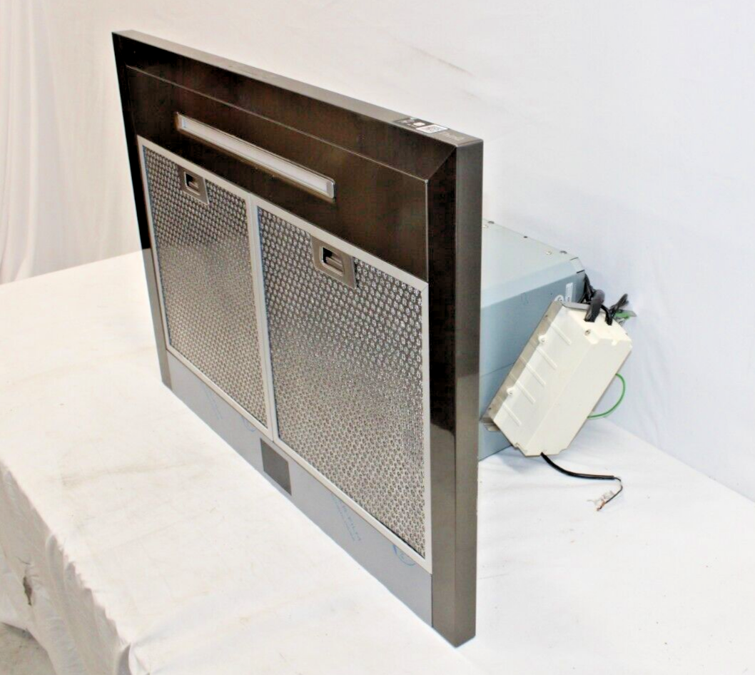 LG 30" Convertible Wall Mount Chimney Range Hood w/ 5 Speed 600 CFM, HCED3015D