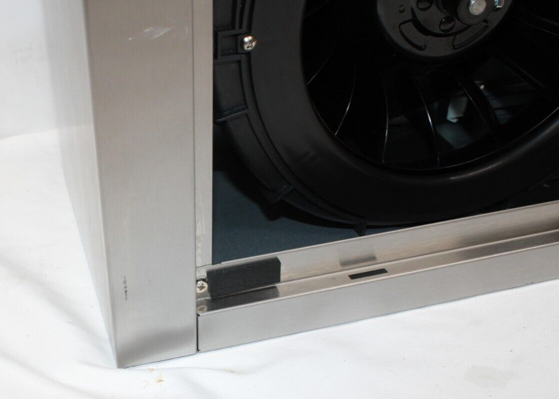 Zephyr Gust AK7100BS-BF 30" 400 CFM Under Cabinet Range Hood, Convertible in SS