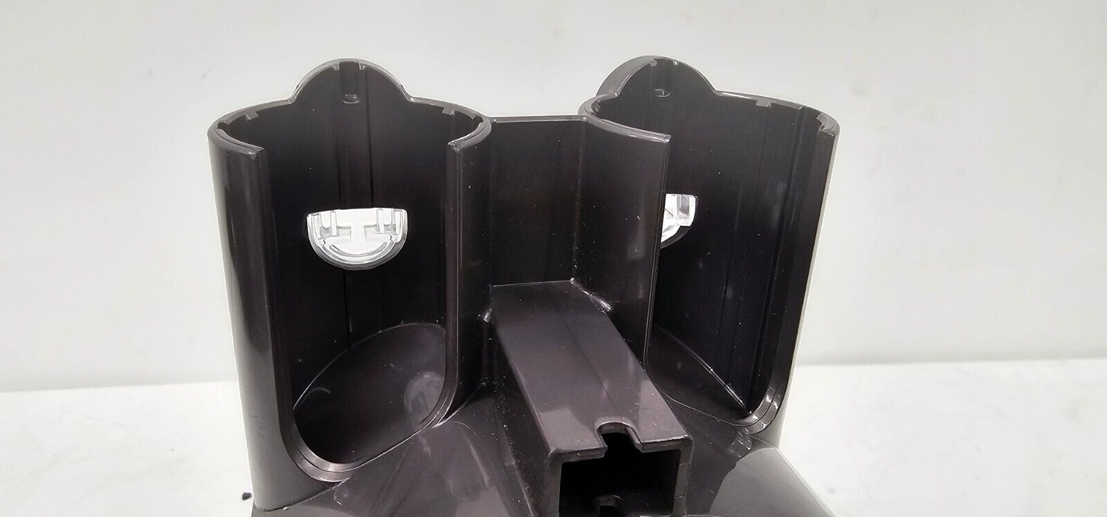 Genuine Dyson V6 Vacuum Wall Mount