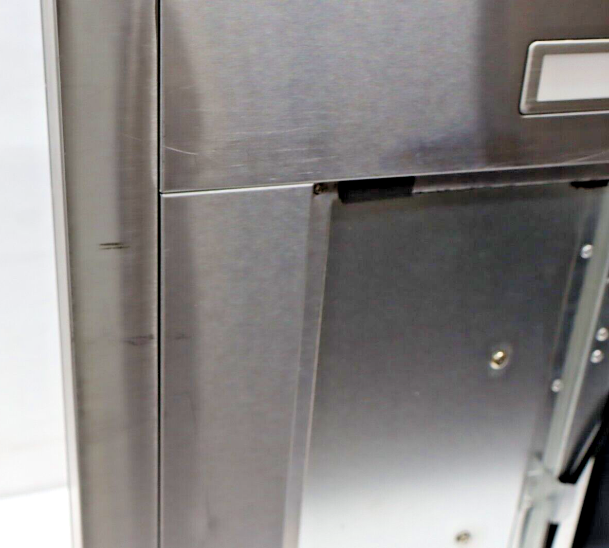 Zephyr ZLC-M90CS Luce 36" 600 CFM Island Mount Range Hood in Stainless Steel