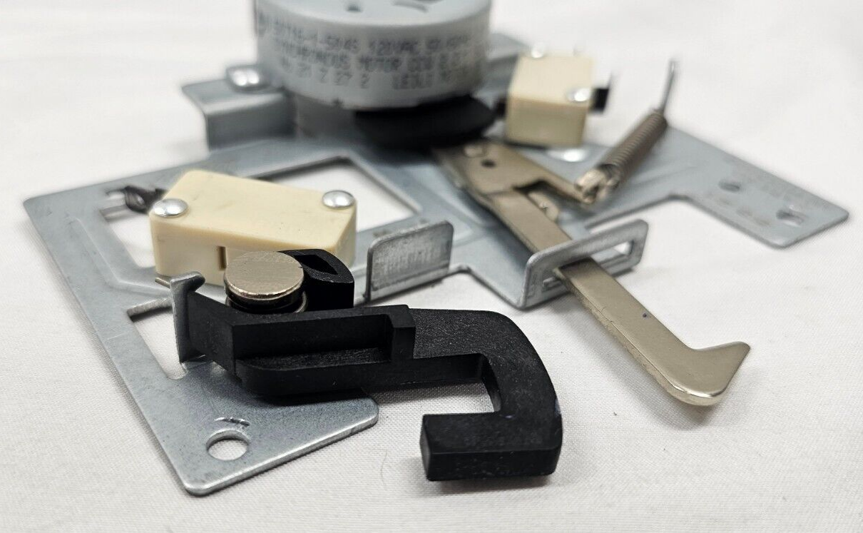 Genuine KitchenAid W112646461 Wall Oven Door Latch For KODE500ESS