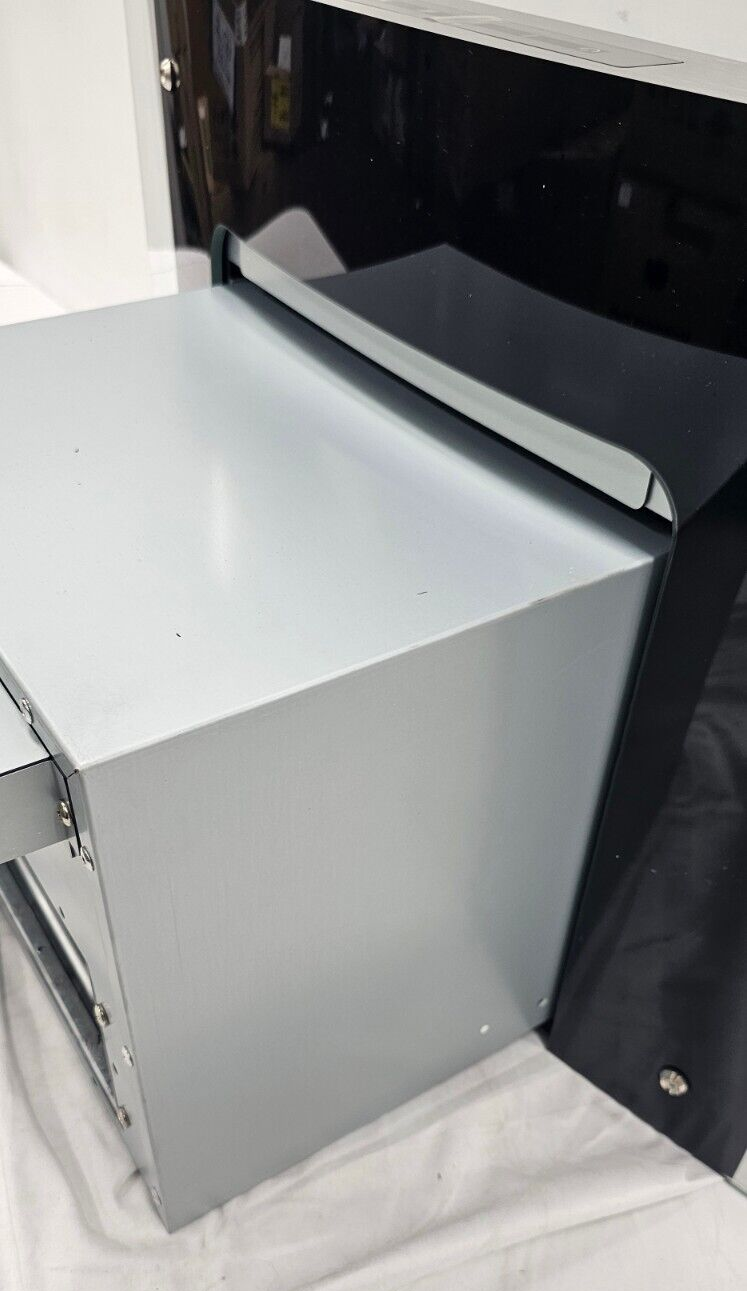 Windster WS-62N30SS 30" Convertible Range Hood - Stainless Steel/Glass