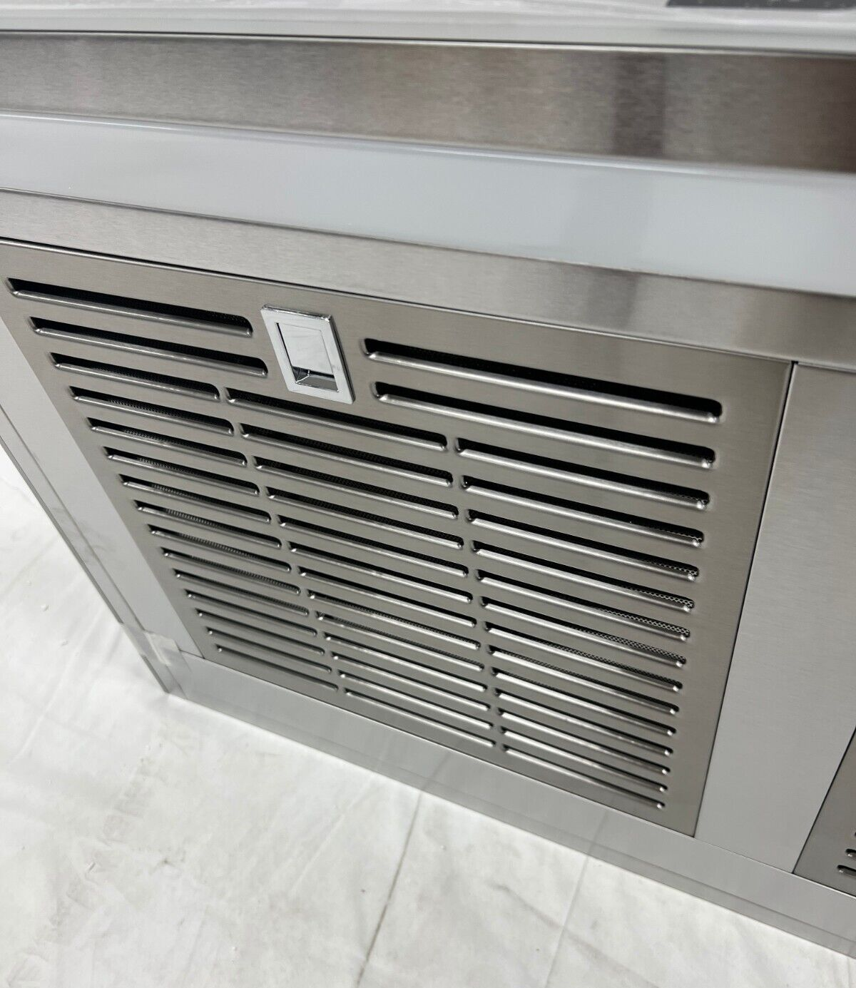 Samsung NK36CB700WCG/AA 30" Range Hood w/ WiFi & Bluetooth Black Stainless Steel
