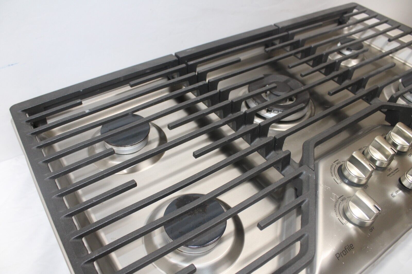 GE Profile PGP9036SLSS 36" Built-In Gas Cooktop in Stainless Steel