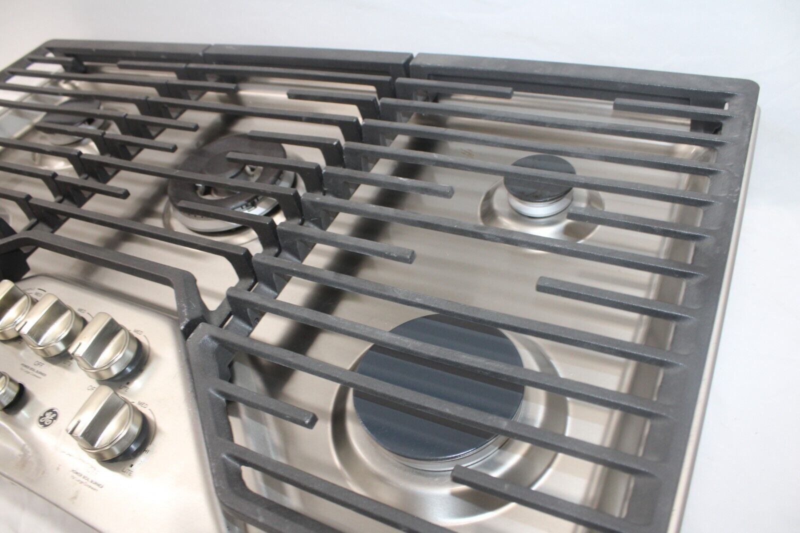 GE Profile PGP9036SLSS 36" Built-In Gas Cooktop in Stainless Steel