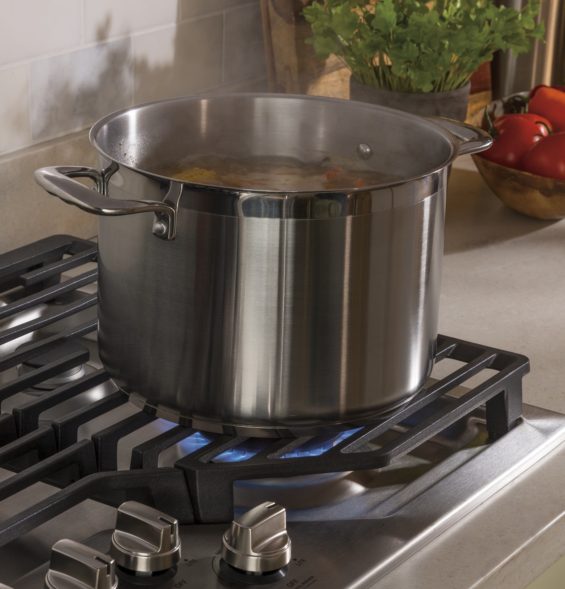 GE JGP5036SLSS 36" Cooktop BuiltIn Stainless Steel - Image 10