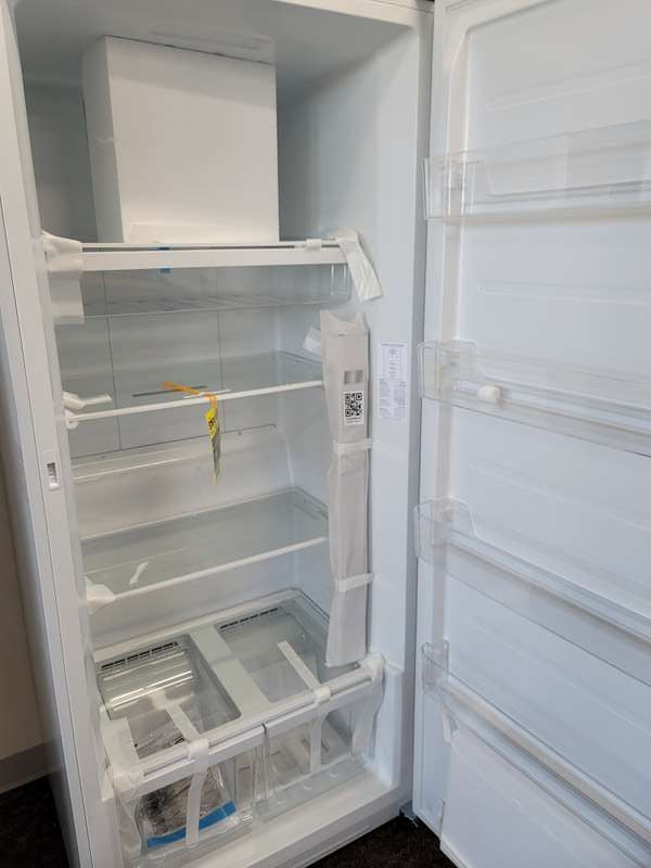 GE FUF21DLRWW 21.3 Cu. Ft Freezer ENERGY STAR White - Assessment Photo 10