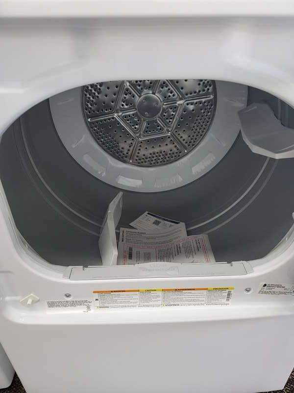 GE GTD48GASWWB 7.2 Cu. Ft Dryer ENERGY STAR White with Matte Black - Assessment Photo 11