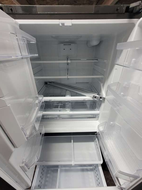 GE GFE26JYMFS 25.6 Cu. Ft French Door ENERGY STAR Stainless Steel - Assessment Photo 11