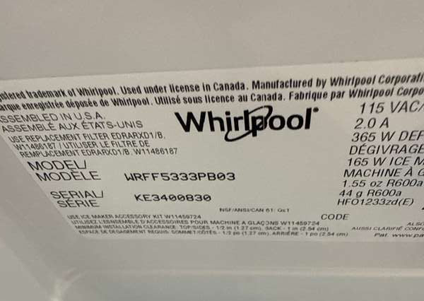 Whirlpool WRFF5333PB 22 cu. ft 33" French Door Refrigerator ENERGY STAR Black - Assessment Photo 11