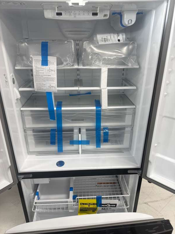 Whirlpool WRFC2036RV 20 Cu. Ft 36" French Door Refrigerator, ENERGY STAR, Black - Assessment Photo 11