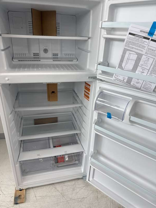 Whirlpool WRT314TFDW 14.3 Cu. Ft. 28" Top-Freezer Refrigerator, White - Assessment Photo 11