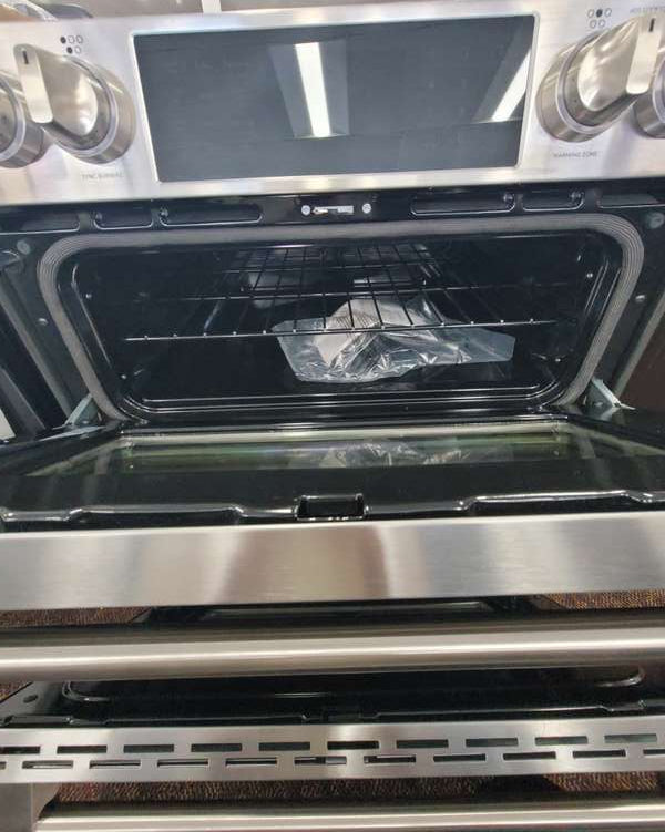Café CHS950P2MS1 6.7 Cu. Ft Oven Range SlideIn Convection ENERGY STAR - Assessment Photo 12