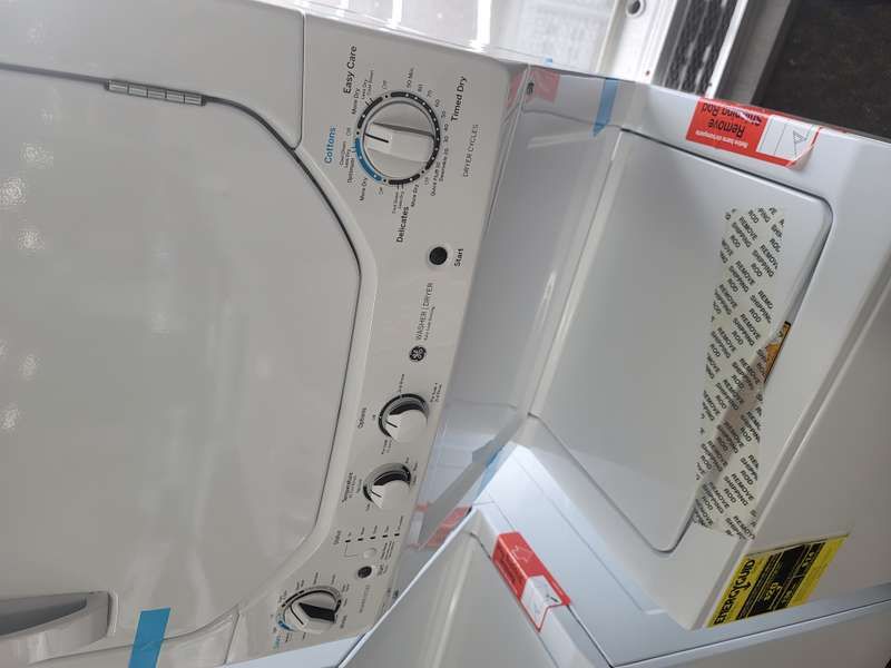 GE GUD24ESSMWW 2.3 Cu. Ft 4.4 Cu. Ft Washer Dryer Top Load ENERGY STAR White - Assessment Photo 12