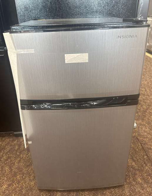 Insignia NSCF30SS9 3.0 Cu. Ft Freezer Top Freezer ENERGY STAR - Assessment Photo 13