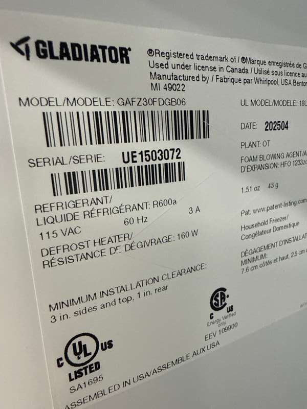 Gladiator GAFZ30FDGB 17.8 Cu. Ft 30" Upright Freezer, Black - Assessment Photo 13