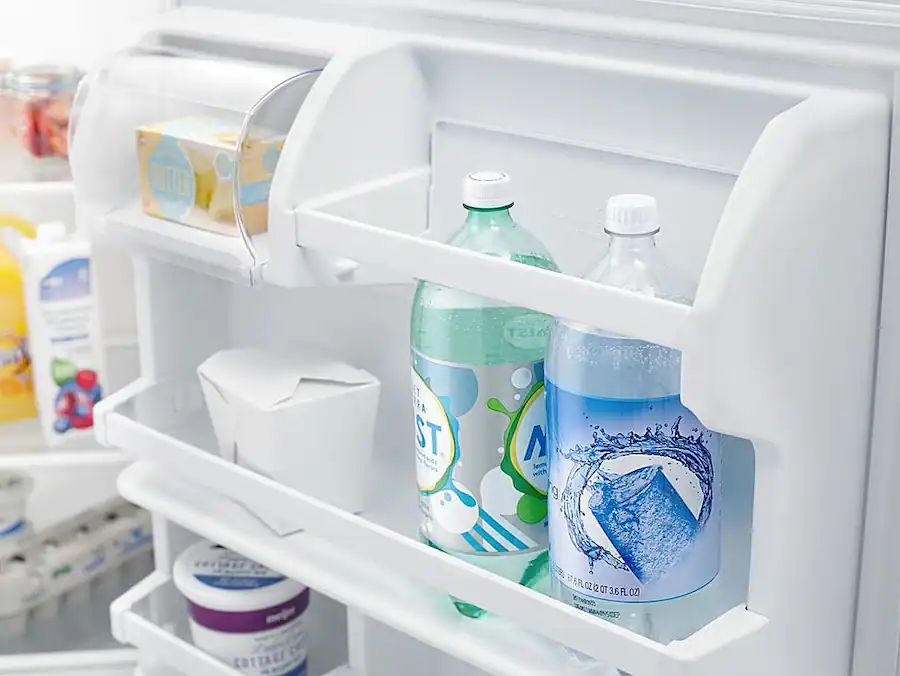 Amana ART318FFDW 18 Cu. Ft. Top-Freezer Refrigerator, White - Assessment Photo 8