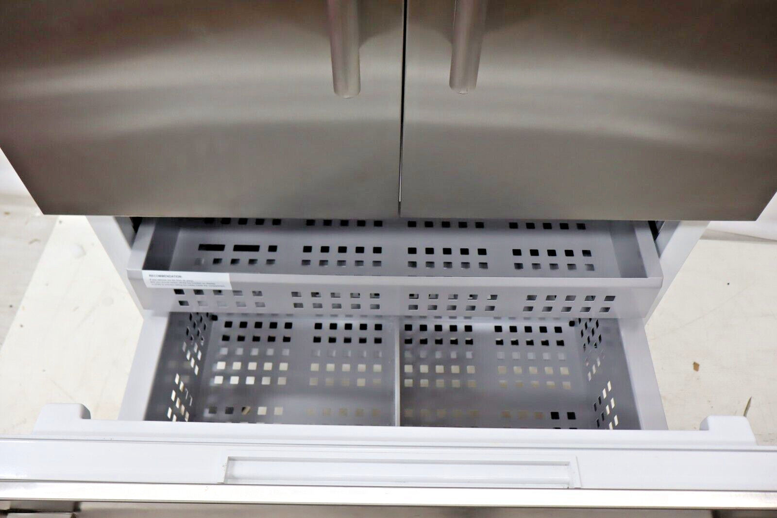 Thermador T36BT915NS 19.4 Cu. Ft. 36" Built-In Smart French Door Refrigerator
