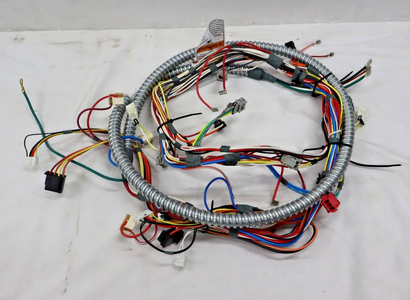 Genuine OEM Whirlpool 30" Wall Oven Main Harness W11621911 for WOED7030PZ00