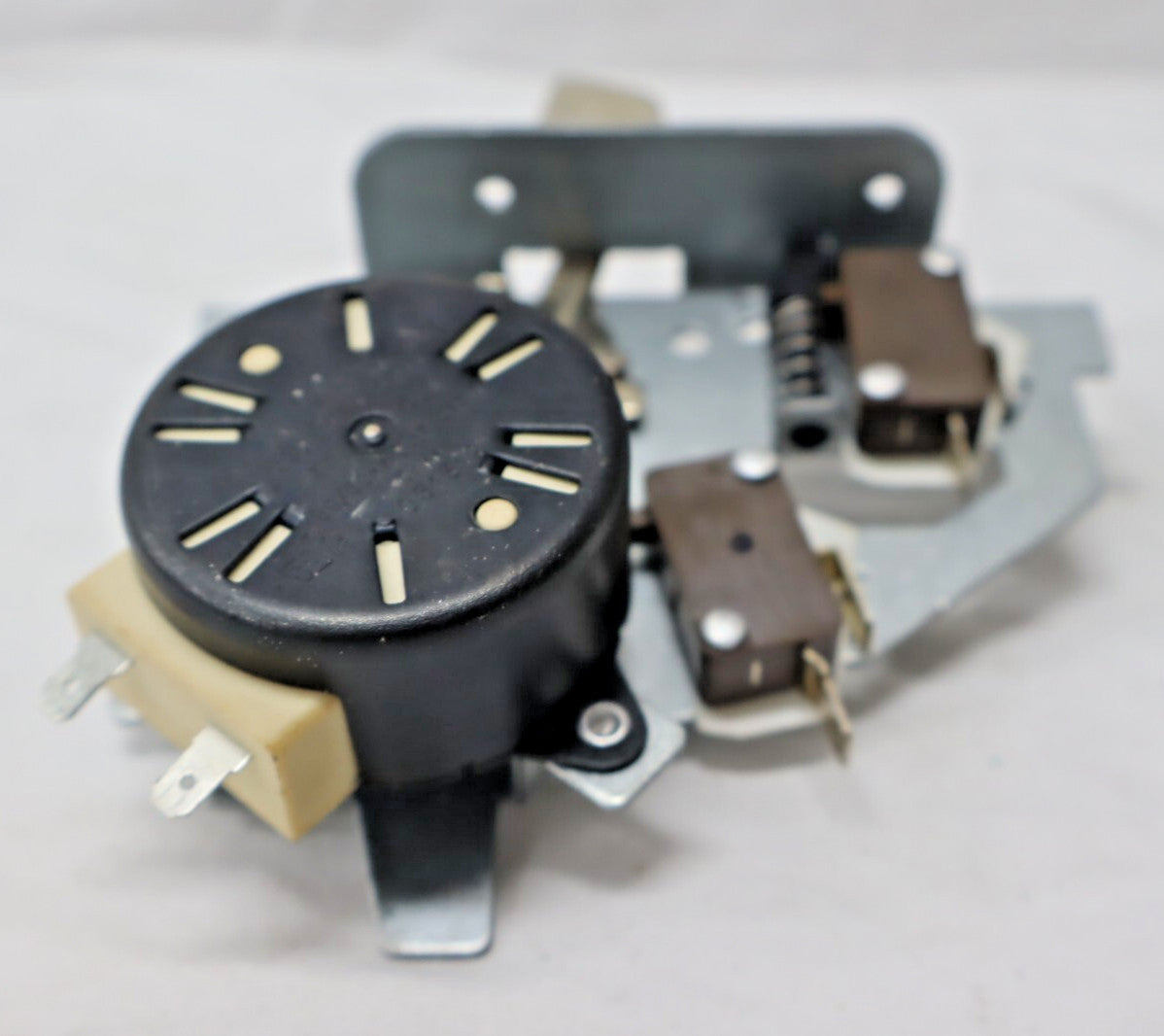 OEM Monogram Wall Oven Door Latch Assembly WB10X28391, ZTD90DSSN1SS